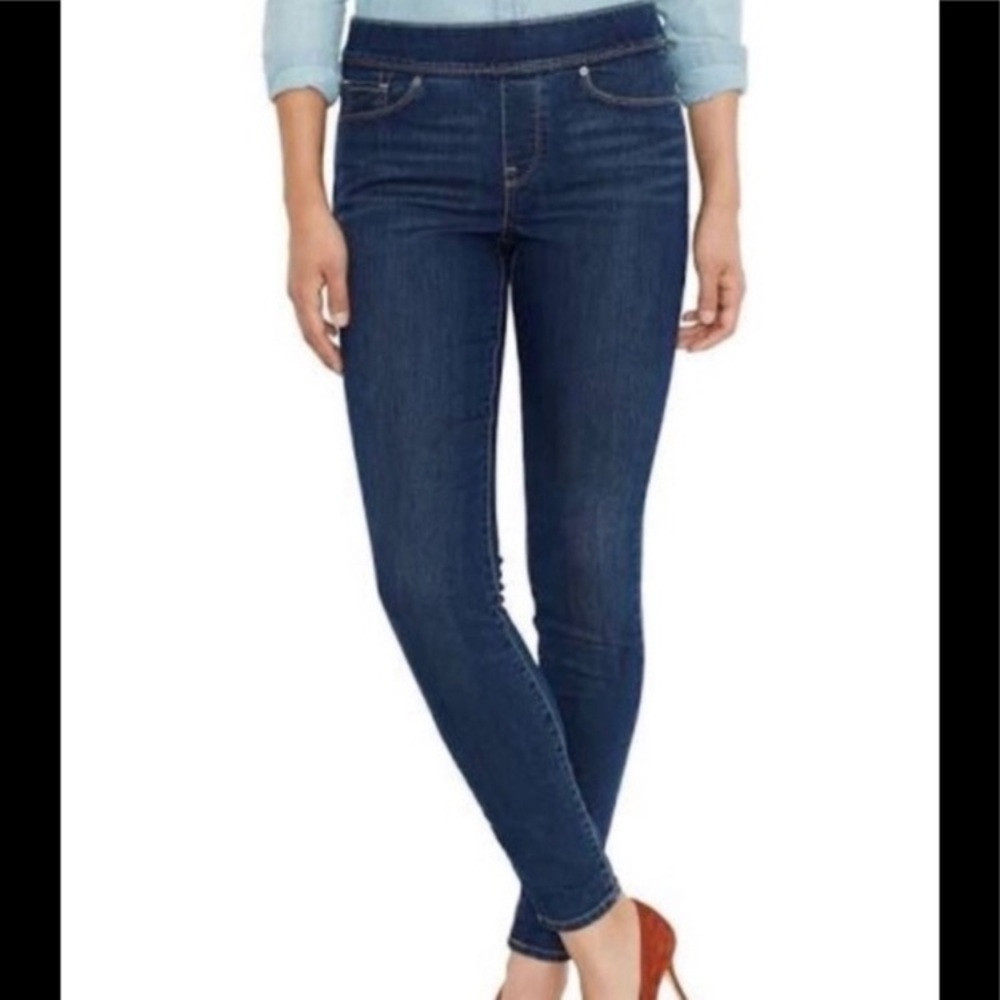 Denizen from Levi’s Modern Pull On Crop Stretch Jeans NWOT